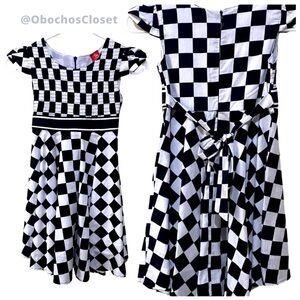 BRAND: Zoe / SIZE: 6T - BUNDLE & SAVE BIG